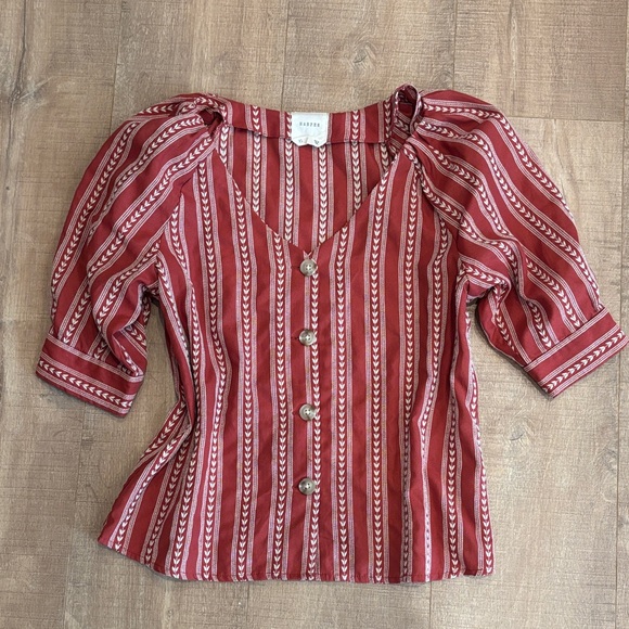 Madewell Tops - Embroidered print blouse cute